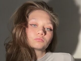 shower sex webcam TawanaHyers