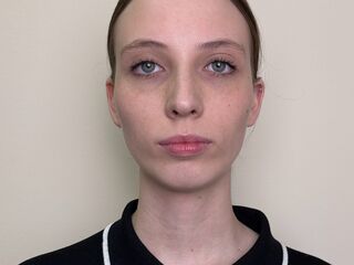 chatroom cam TenishaSherfey