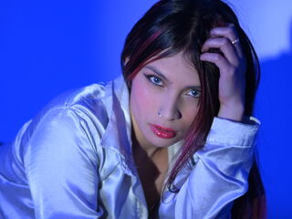 webcam pic TiffanySuarez