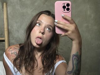 cam girl webcamsex TomikaLuczki