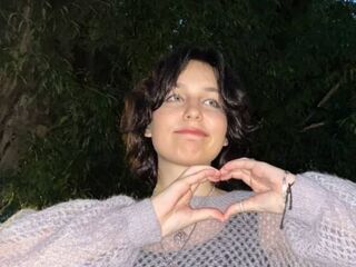 hot cam girl masturbating with vibrator TulaStaines