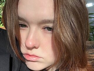 naked webcam girl TwannaShumate