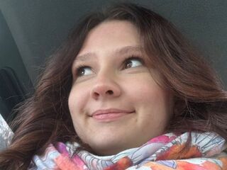 naked camgirl photo VellaPeaks