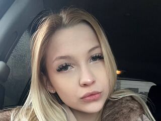 camwhore nude VeronicaBarks