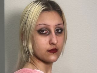 nude cam photo VictorinaHarvest