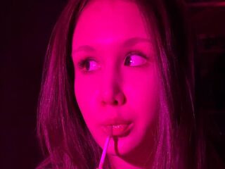 fingering girl WilletteLabrie