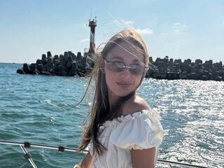 chatrubate cam girl YaekoBrowers