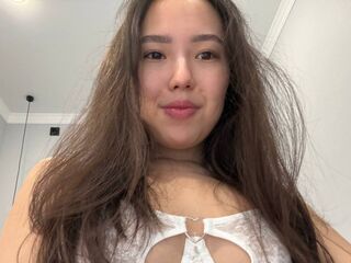 naked cam girl masturbating miiavixen